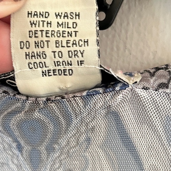 Y2K LOVE POTION Sheer Mesh Kaleidoscope Button Top Funky Psychedelic Retro Sz M - Picture 12 of 12